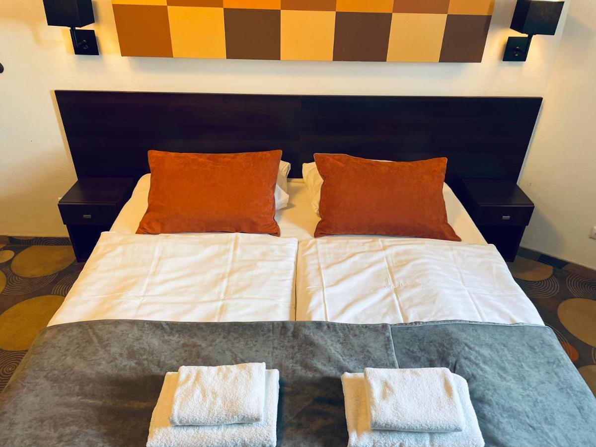 La Petite Apartments & Rooms Гданьск Экстерьер фото