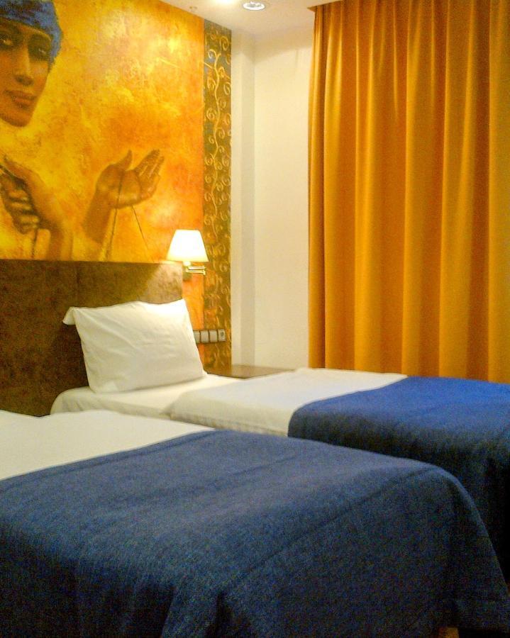 La Petite Apartments & Rooms Гданьск Экстерьер фото